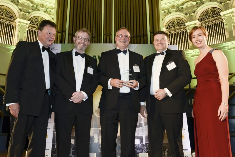 Sygnature Discovery collecting Best Contract Research Organisation Award at OBN Awards 2017