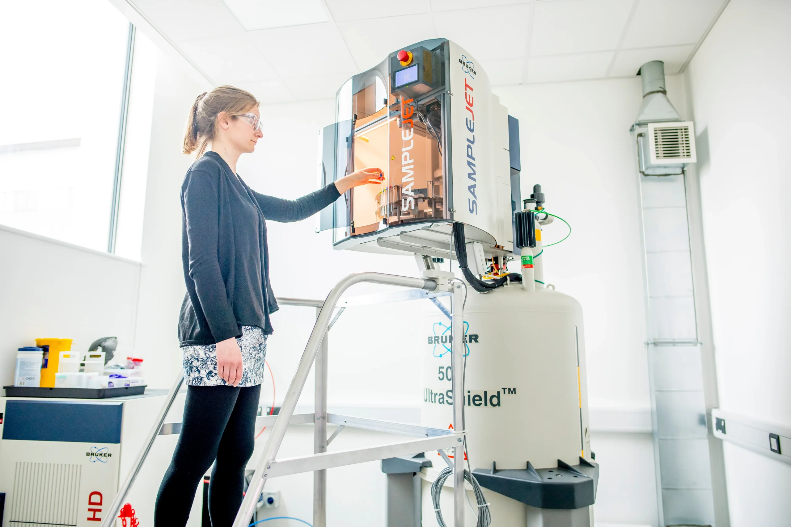 High-end NMR spectroscopy instrument used for structural analysis, confirming molecular identity and purity, and providing insights into conformation for drug discovery.