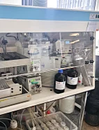 Image of the instruments used in the preparative HPLC process.